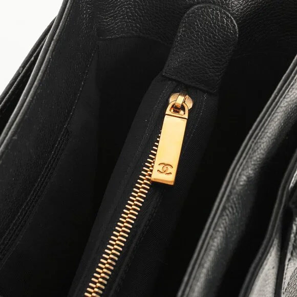 Chanel Cerf Executive Black Leather CC Tote Bag - Picture 12 of 13
